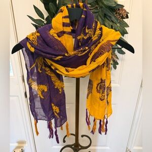 LSU Louisiana State University Tiger Print Lightweight Scarf with Fringe OS